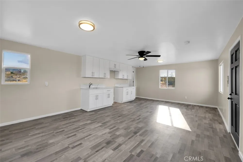 55757 Linn Landers, CA 92285