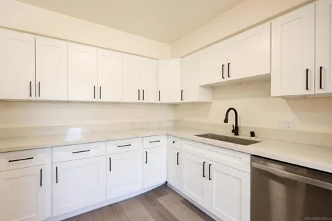471 Fourth Ave Apt I