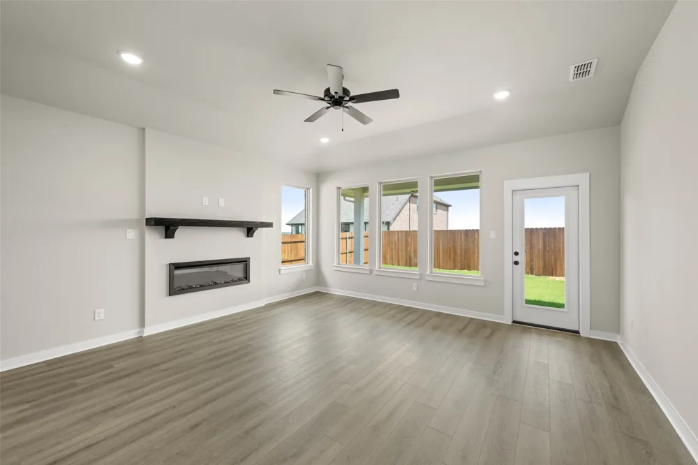 228 Whitetail Drive Willow Park, TX 76008