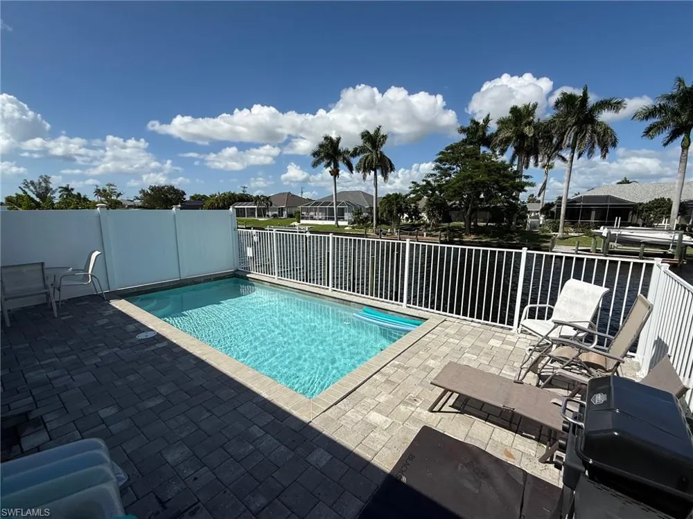 313 SW 47th Terrace Cape Coral, FL 33914