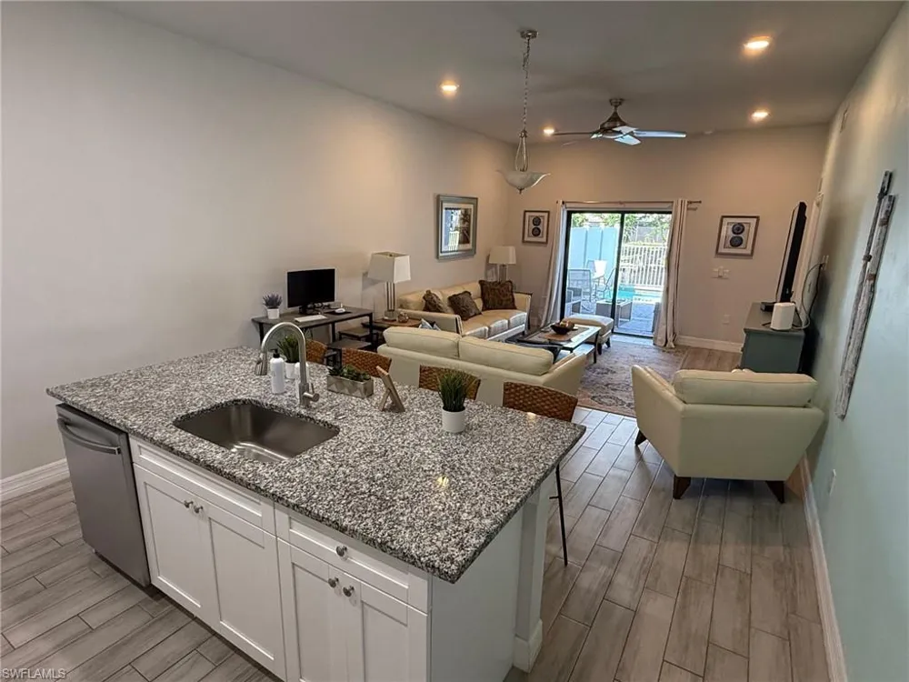 313 SW 47th Terrace Cape Coral, FL 33914