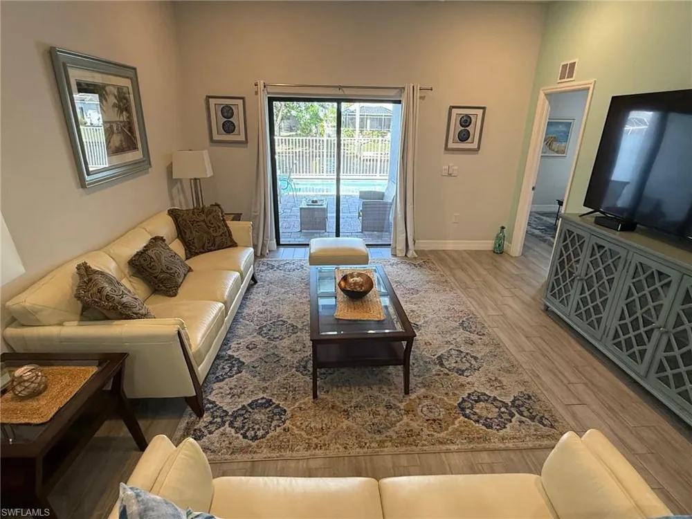 313 SW 47th Terrace Cape Coral, FL 33914
