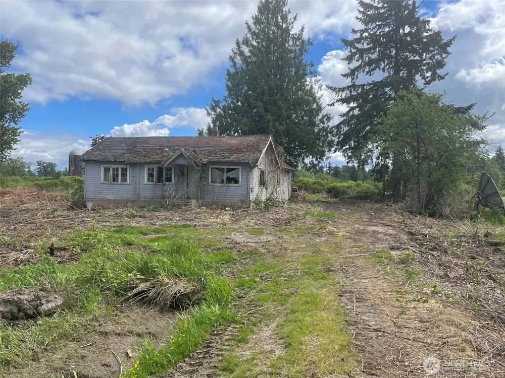 9924 Markworth Road Lynden, WA 98264