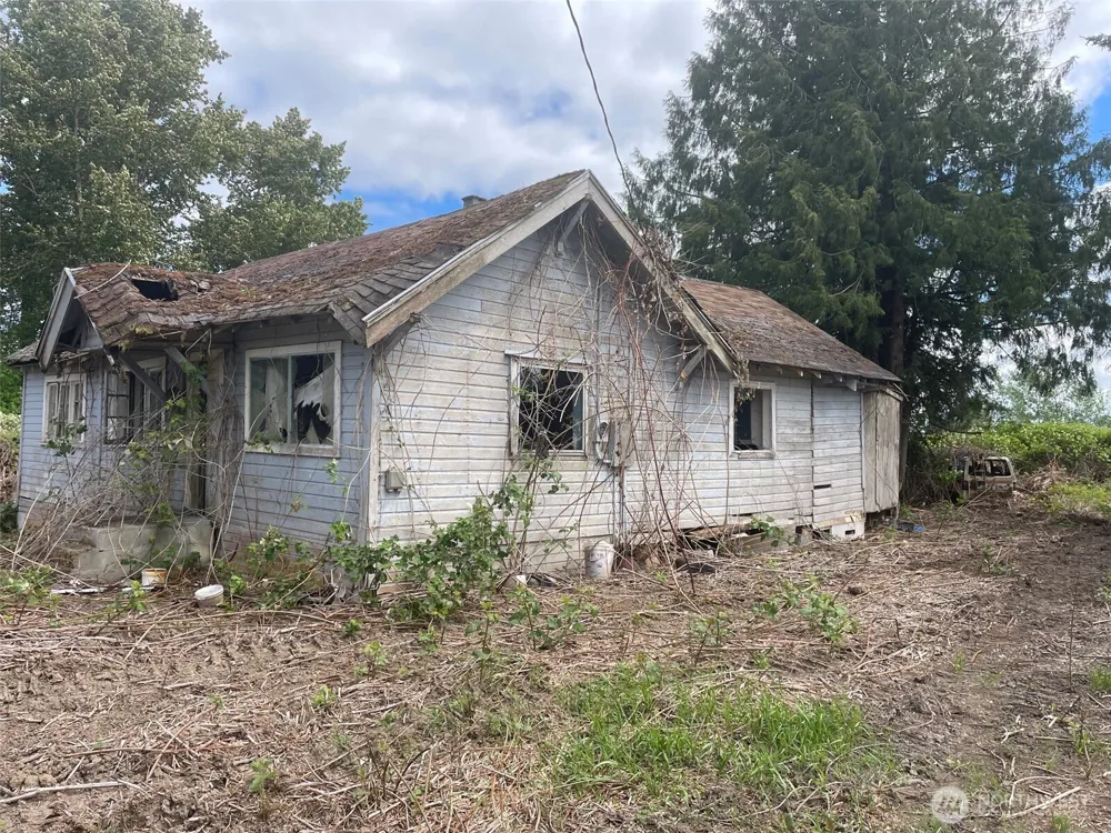 9924 Markworth Road Lynden, WA 98264