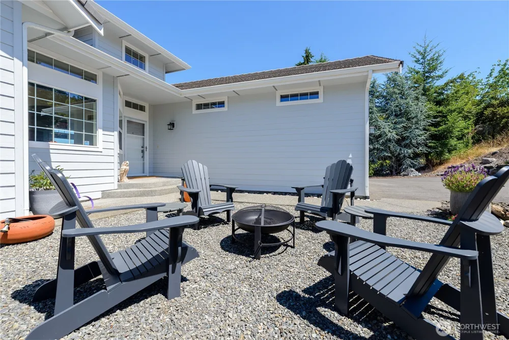 652 Fox Hollow Road Sequim, WA 98382