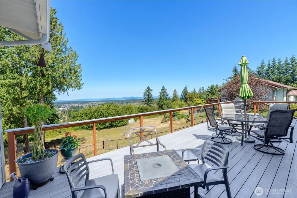 652 Fox Hollow Road Sequim, WA 98382