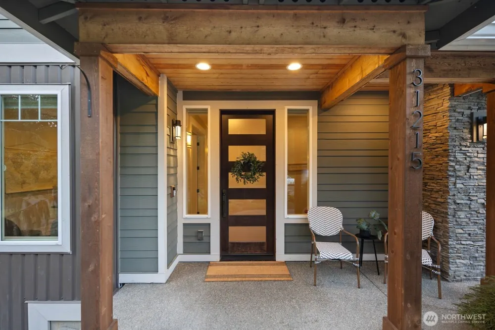 31215 218th Place SE Black Diamond, WA 98010