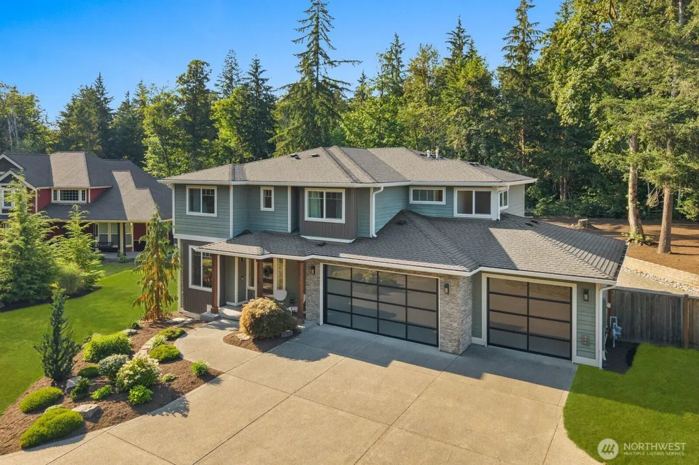 31215 218th Place SE Black Diamond, WA 98010