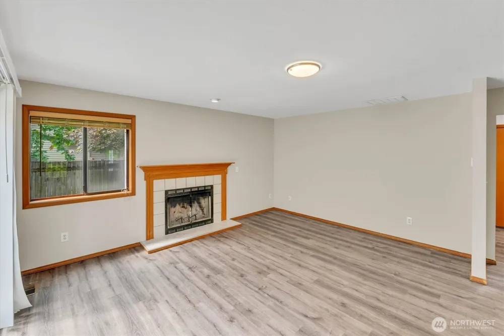 205 Spring Place Enumclaw, WA 98022