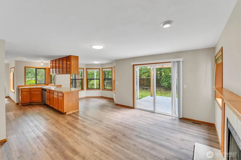 205 Spring Place Enumclaw, WA 98022