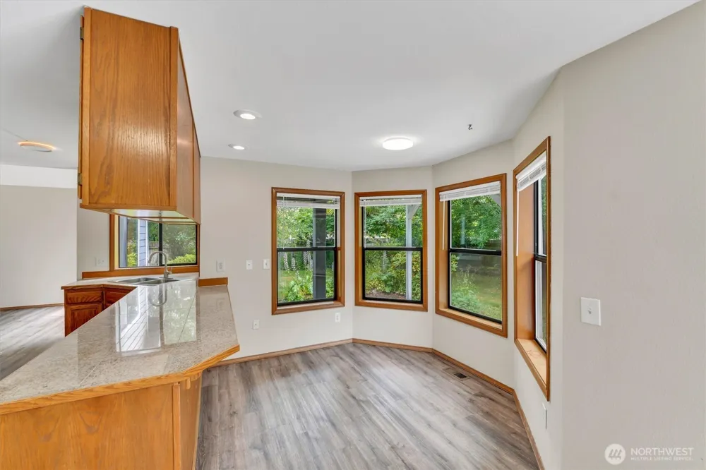 205 Spring Place Enumclaw, WA 98022