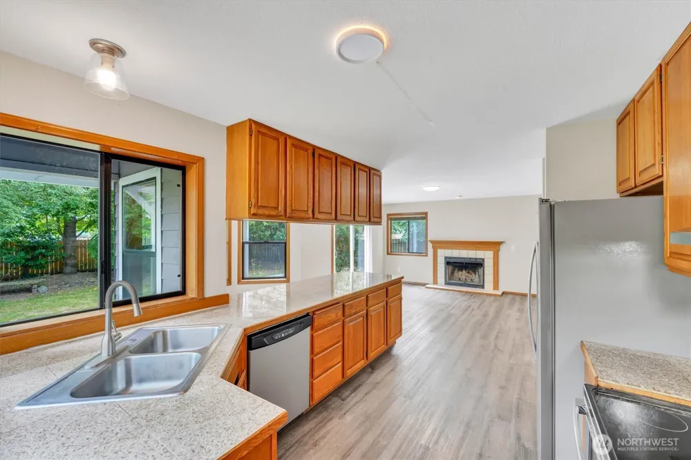 205 Spring Place Enumclaw, WA 98022