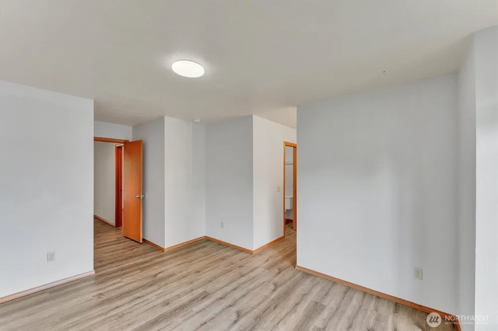 205 Spring Place Enumclaw, WA 98022