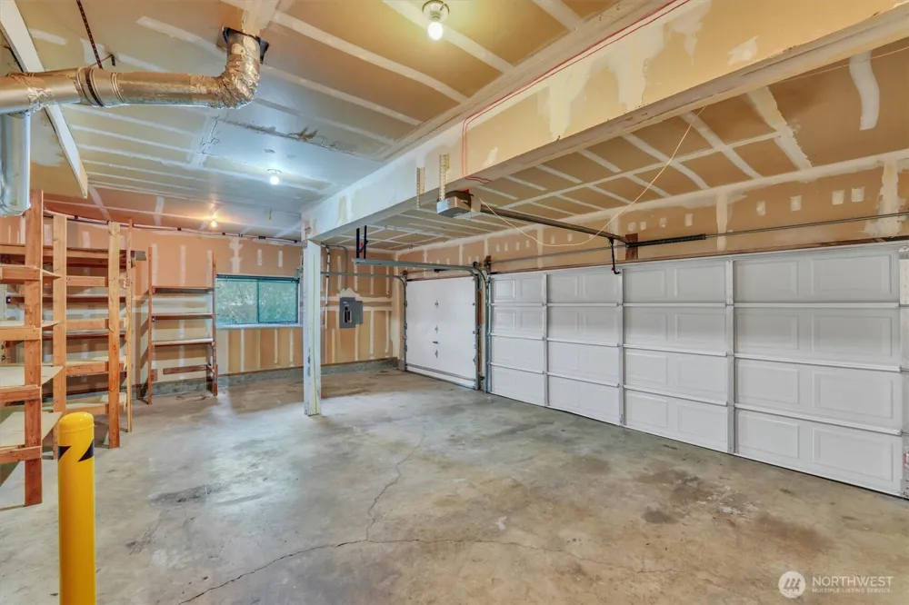 205 Spring Place Enumclaw, WA 98022