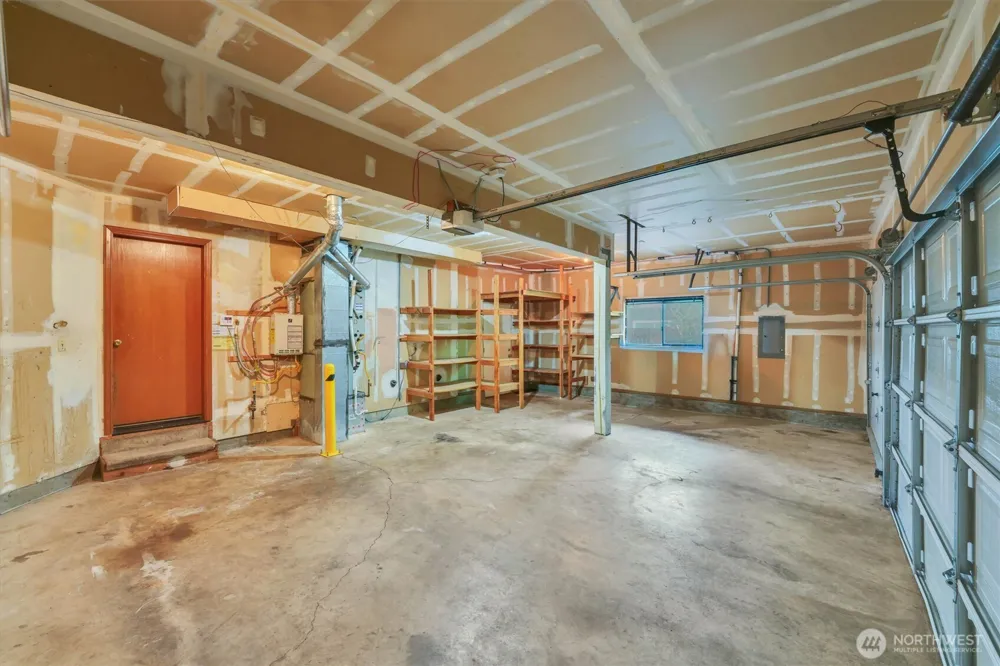 205 Spring Place Enumclaw, WA 98022
