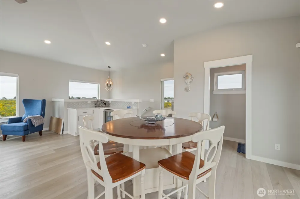 1038 Point Brown Avenue SE Ocean Shores, WA 98569