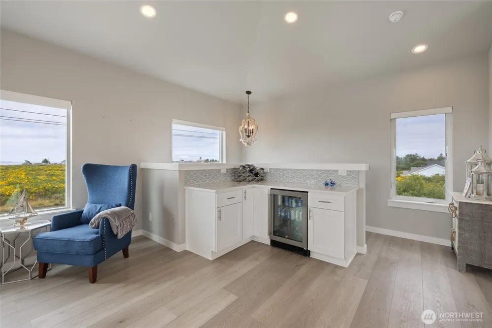 1038 Point Brown Avenue SE Ocean Shores, WA 98569
