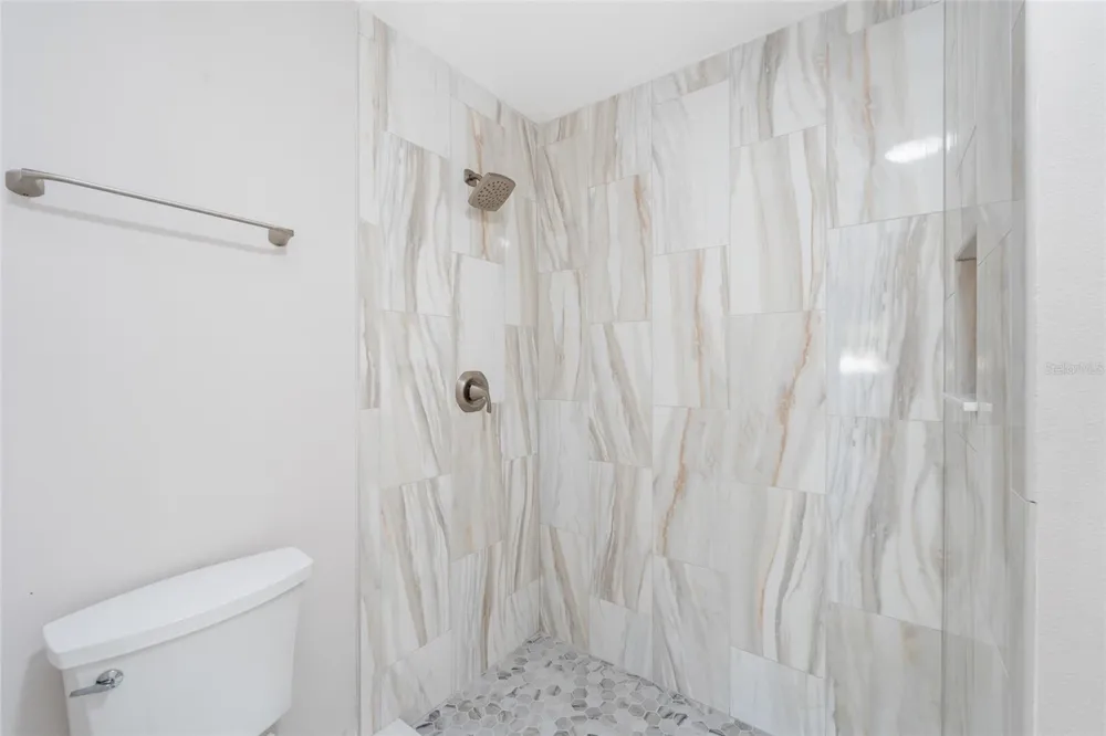 8137 CITRUS CHASE DRIVE Orlando, FL 32836