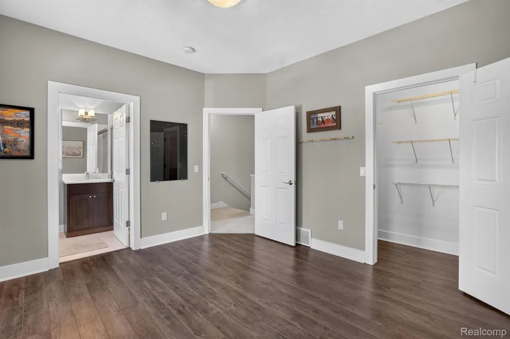352 W Grand River Avenue #3 East Lansing City, MI 48823