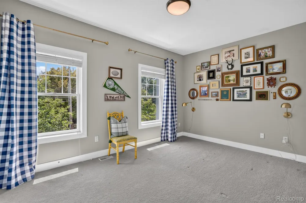 352 W Grand River Avenue #3 East Lansing City, MI 48823