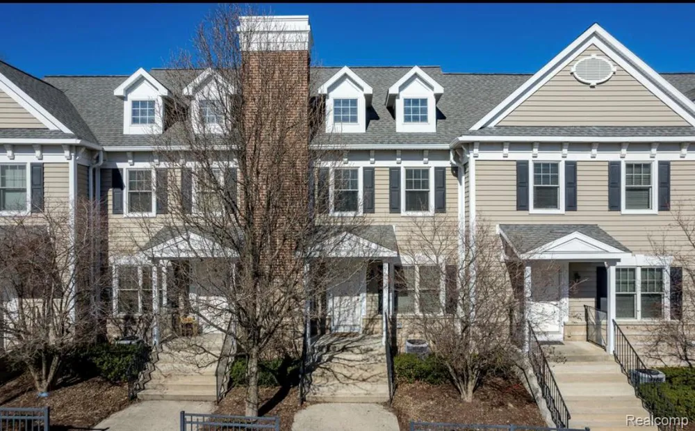 352 W Grand River Avenue #3 East Lansing City, MI 48823