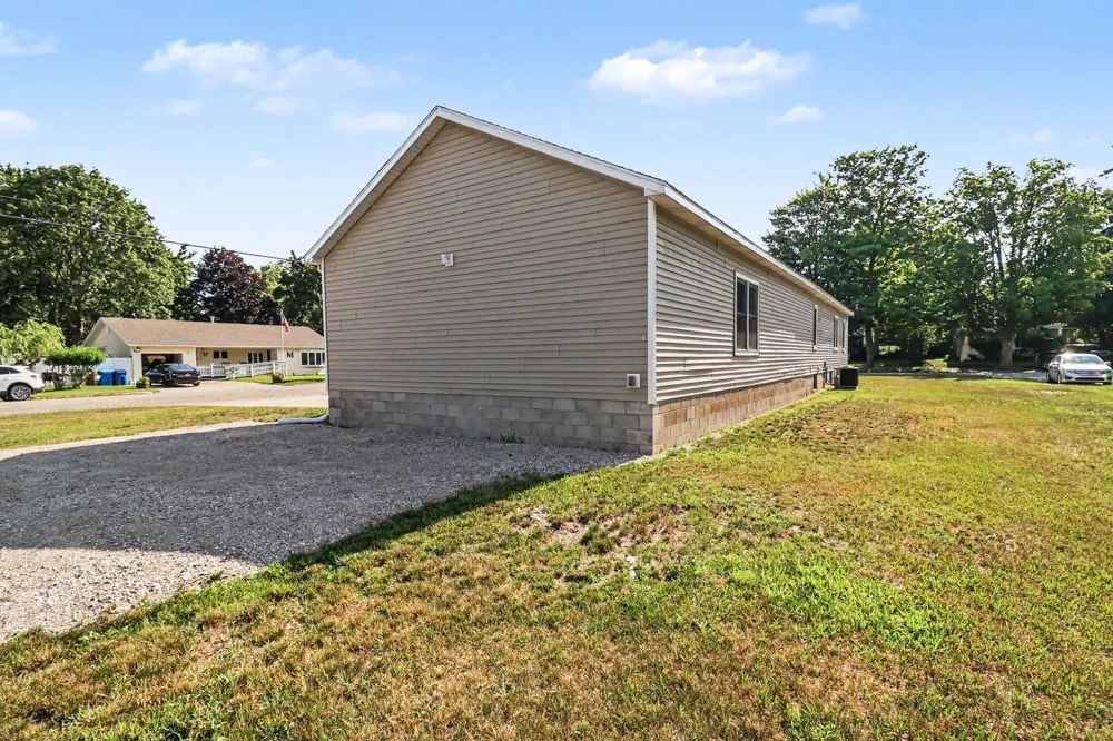 509 Delia Street Ludington City, MI 49431