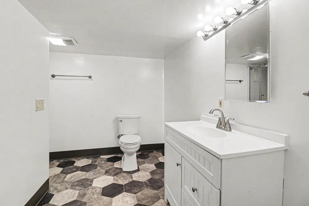 509 Delia Street Ludington City, MI 49431