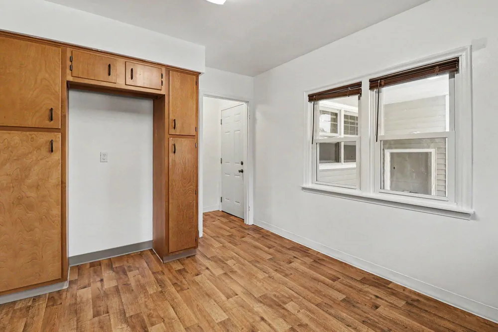 509 Delia Street Ludington City, MI 49431