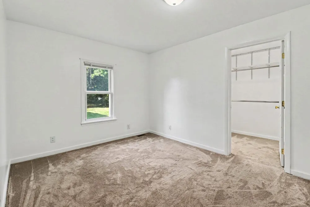 509 Delia Street Ludington City, MI 49431