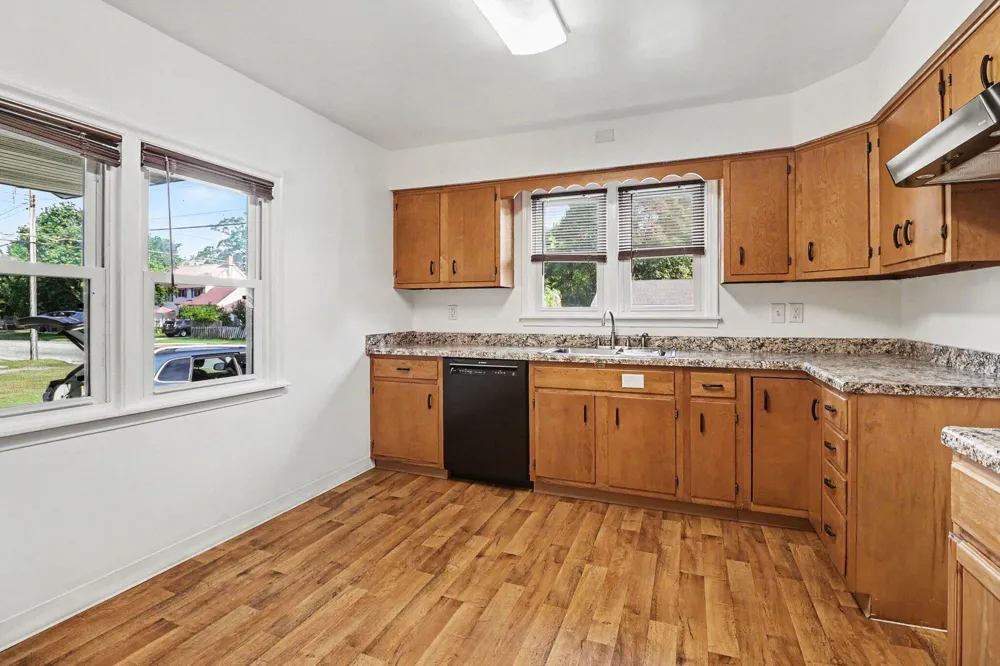 509 Delia Street Ludington City, MI 49431