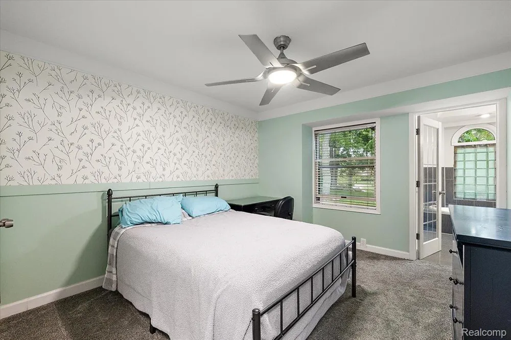 7291 Parkwood Drive Tyrone Township, MI 48430