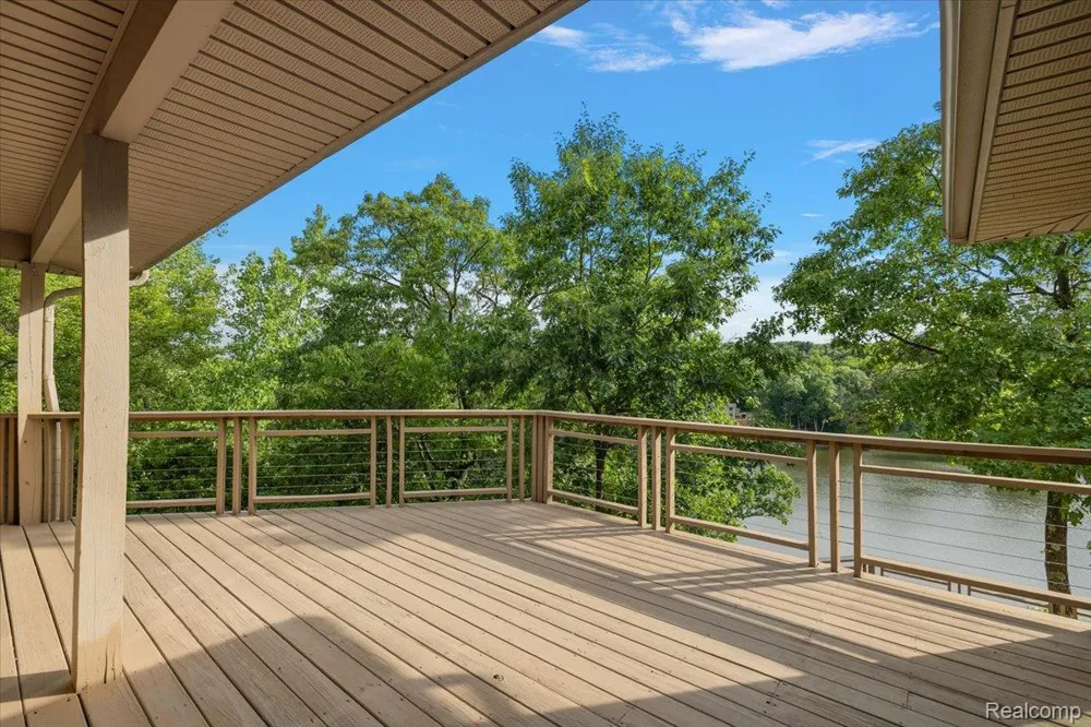 7291 Parkwood Drive Tyrone Township, MI 48430