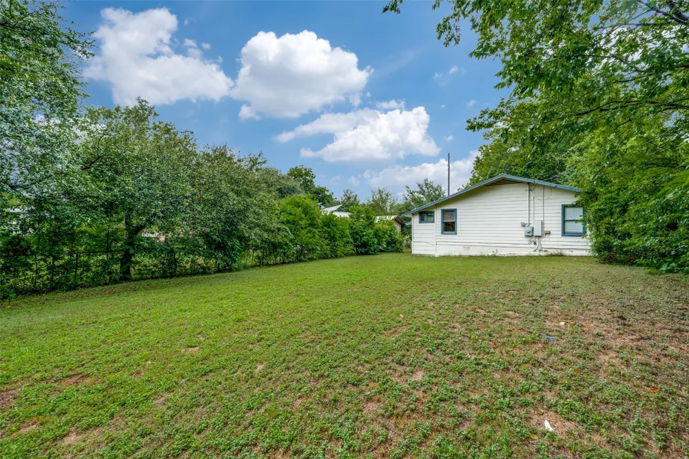 209 Woodward Street Austin, TX 78704