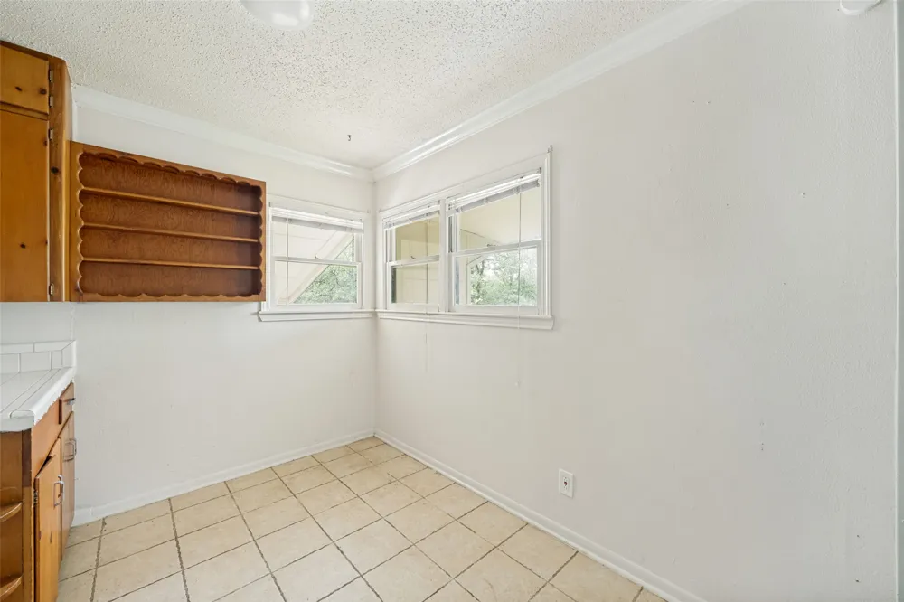 209 Woodward Street Austin, TX 78704