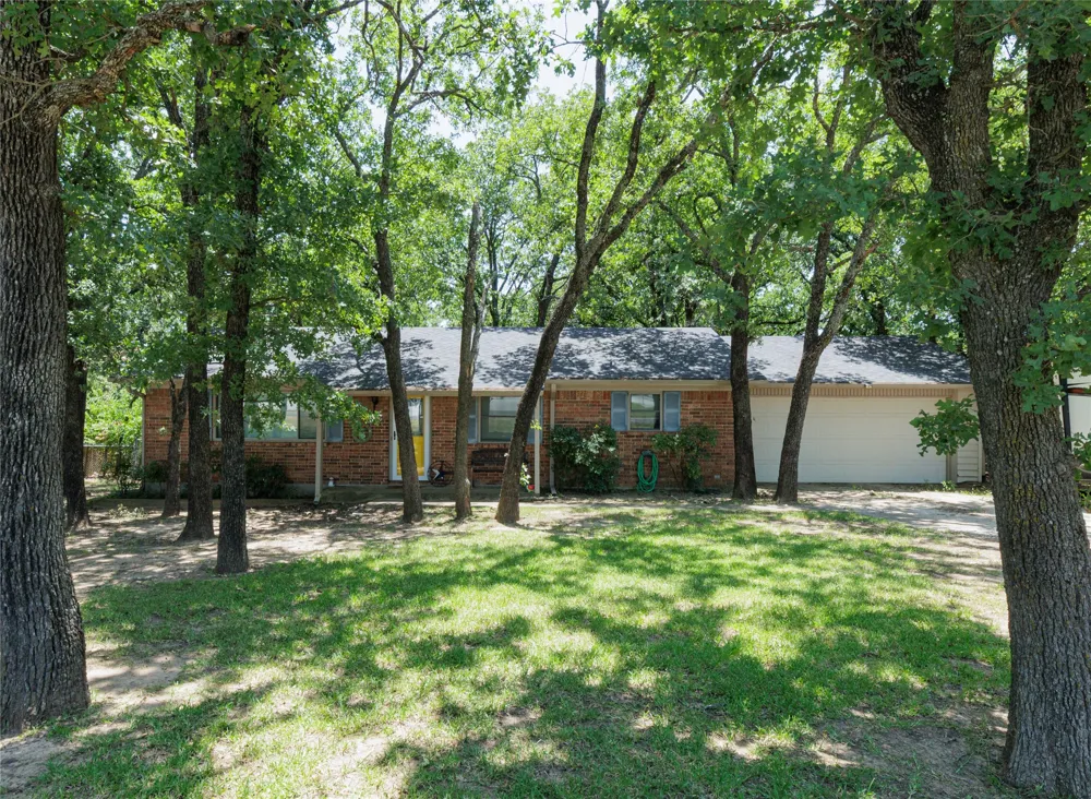 4594 FM 678 Gainesville, TX 76240