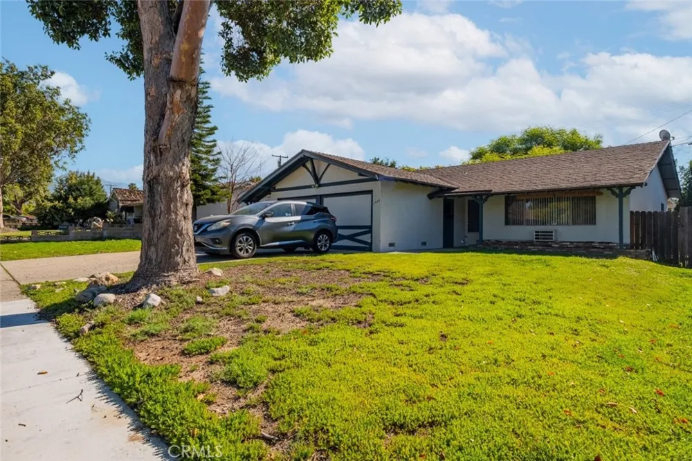 1936 Royalty Drive Pomona, CA 91767