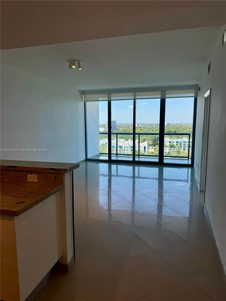 601 NE 36th St #1205 Miami, FL 33137