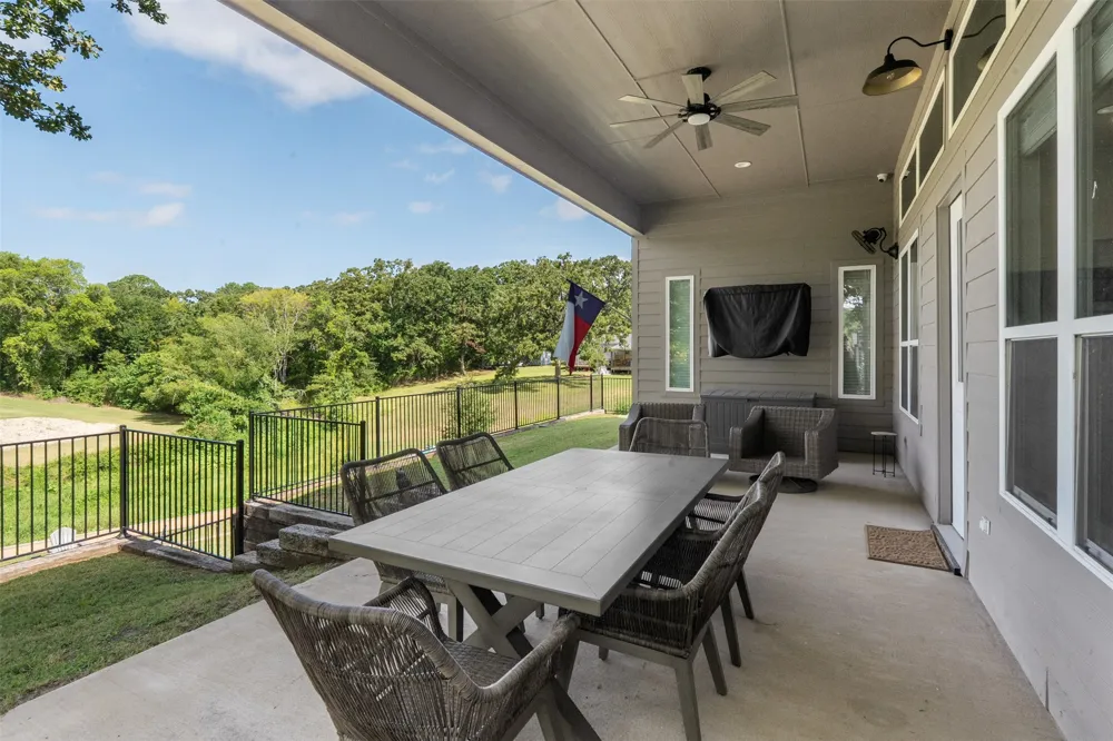 317 Kauai Court Tool, TX 75143