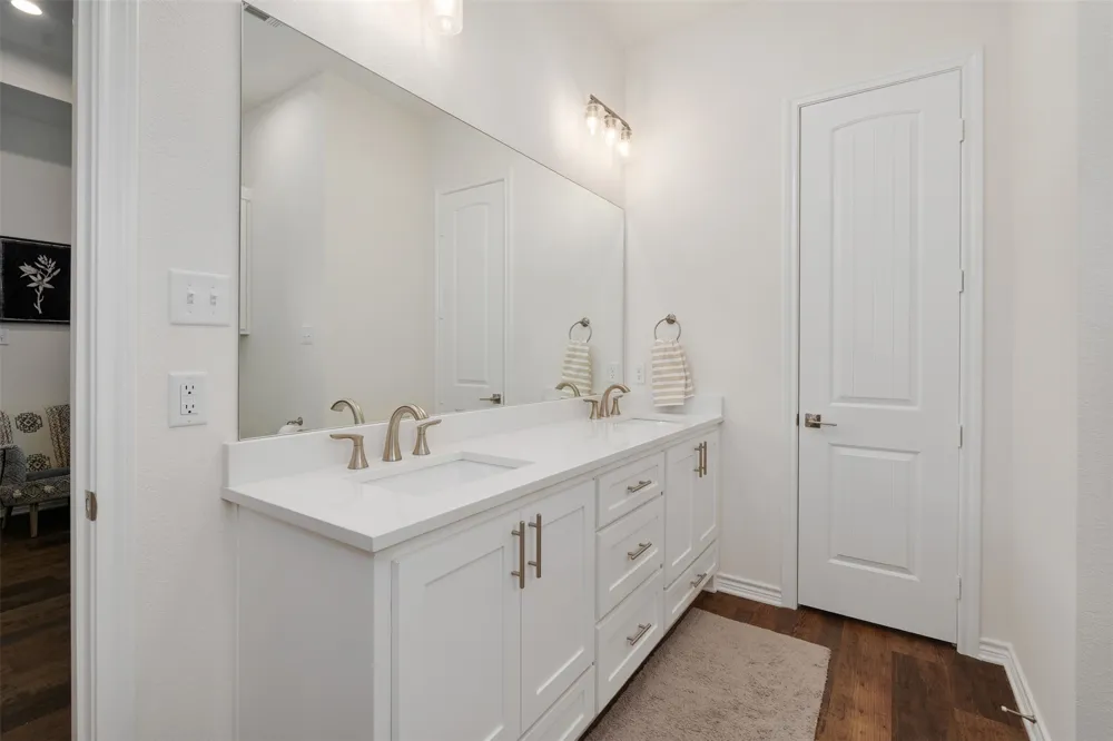 317 Kauai Court Tool, TX 75143