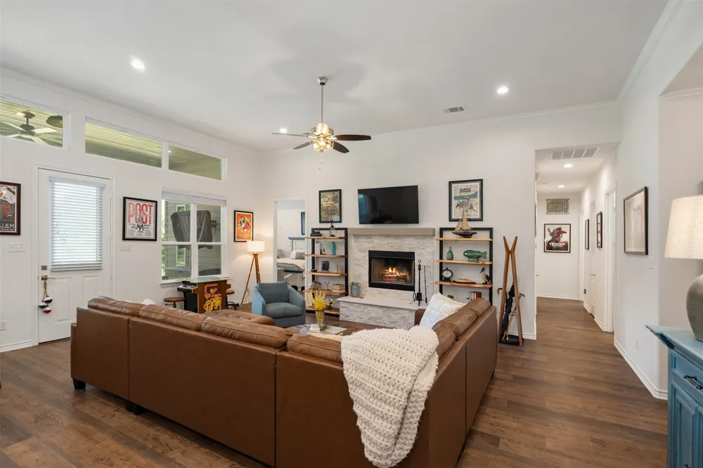 317 Kauai Court Tool, TX 75143