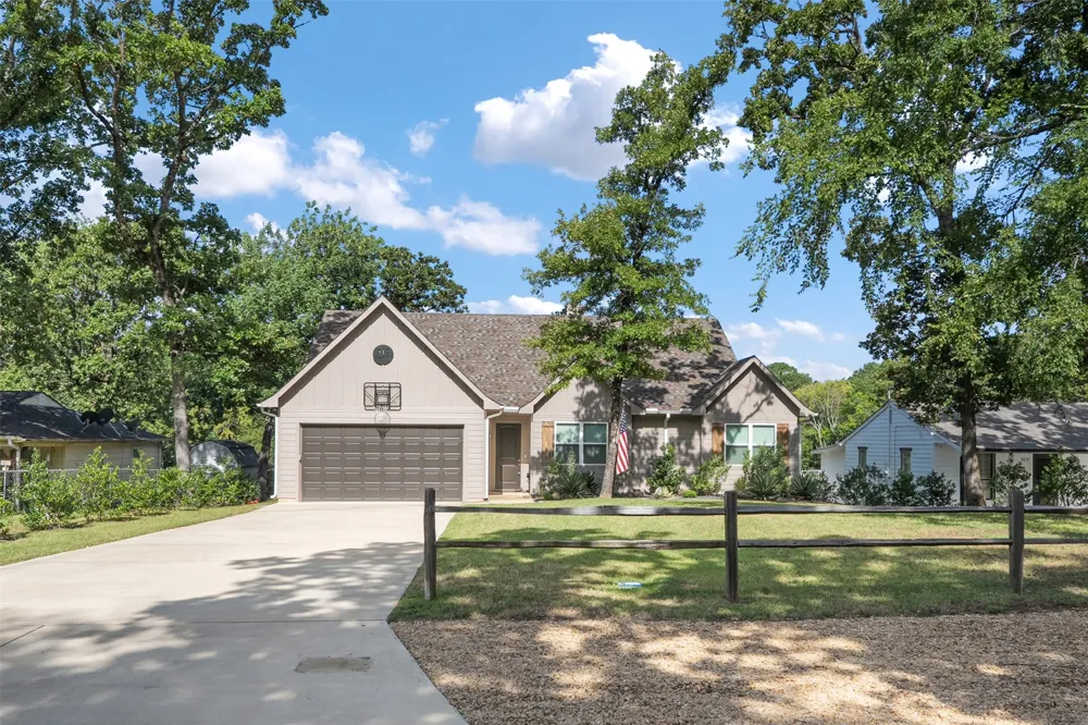 317 Kauai Court Tool, TX 75143