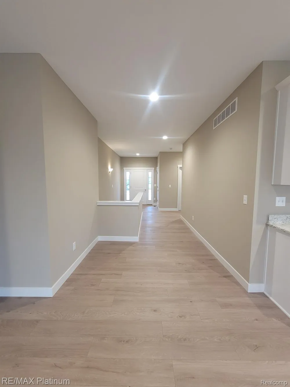 6251 Brook Stone Lane Fenton Charter Township, MI 48451
