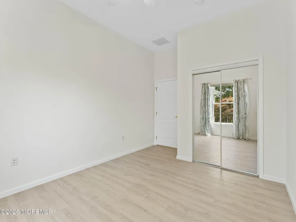 80 Silverside Road Lakewood, NJ 08701