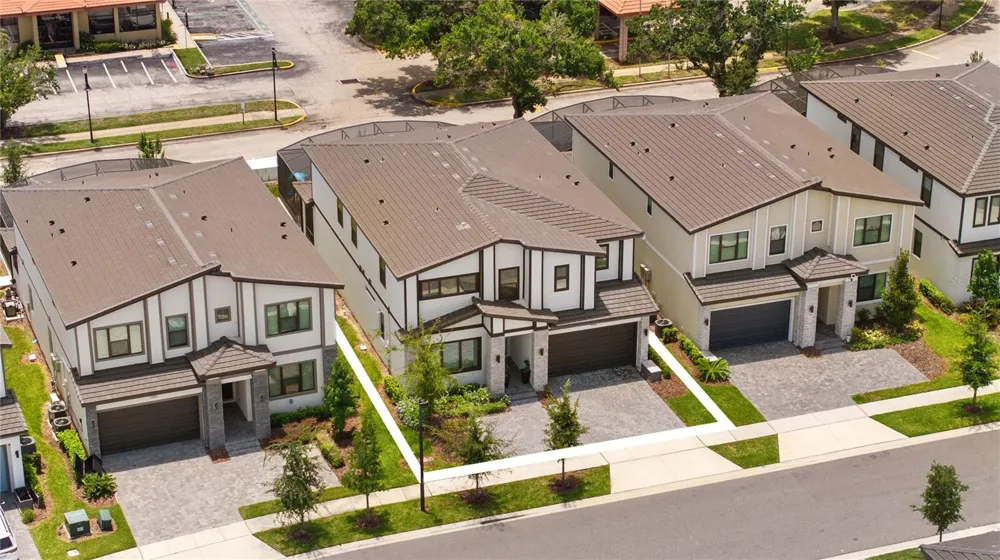 5893 HIGH SEAS DRIVE Orlando, FL 32821