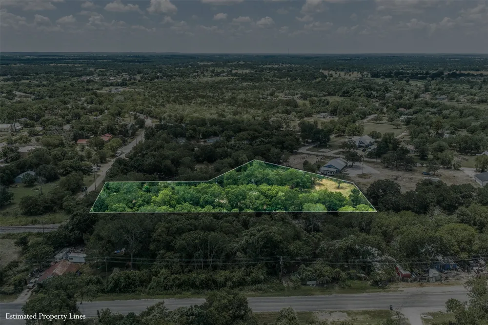 80 Packard Drive Dale, TX 78616