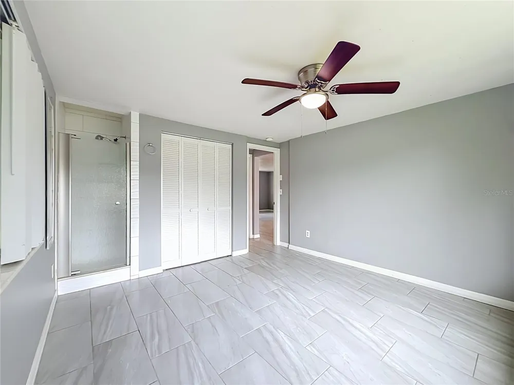 890 7TH AVENUE NE Largo, FL 33770