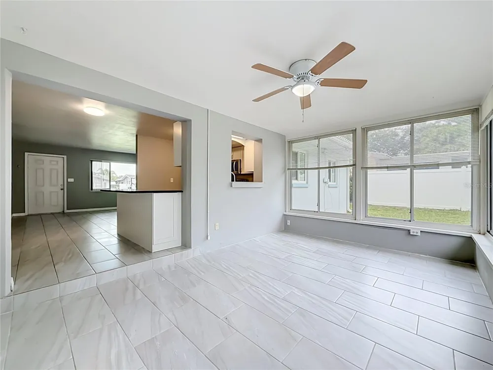 890 7TH AVENUE NE Largo, FL 33770
