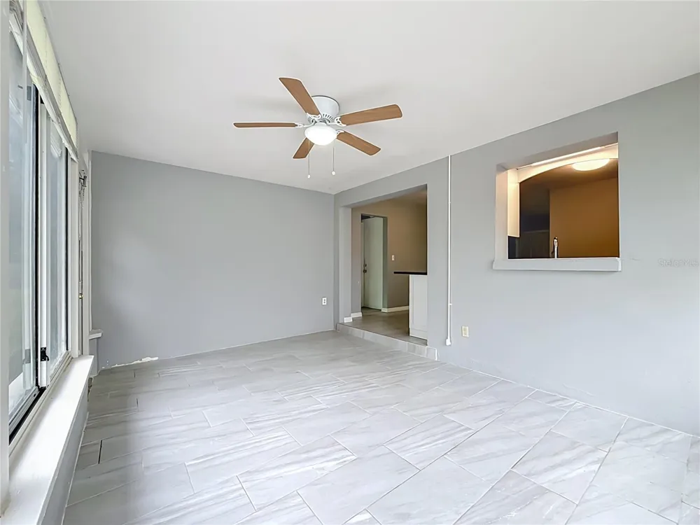 890 7TH AVENUE NE Largo, FL 33770