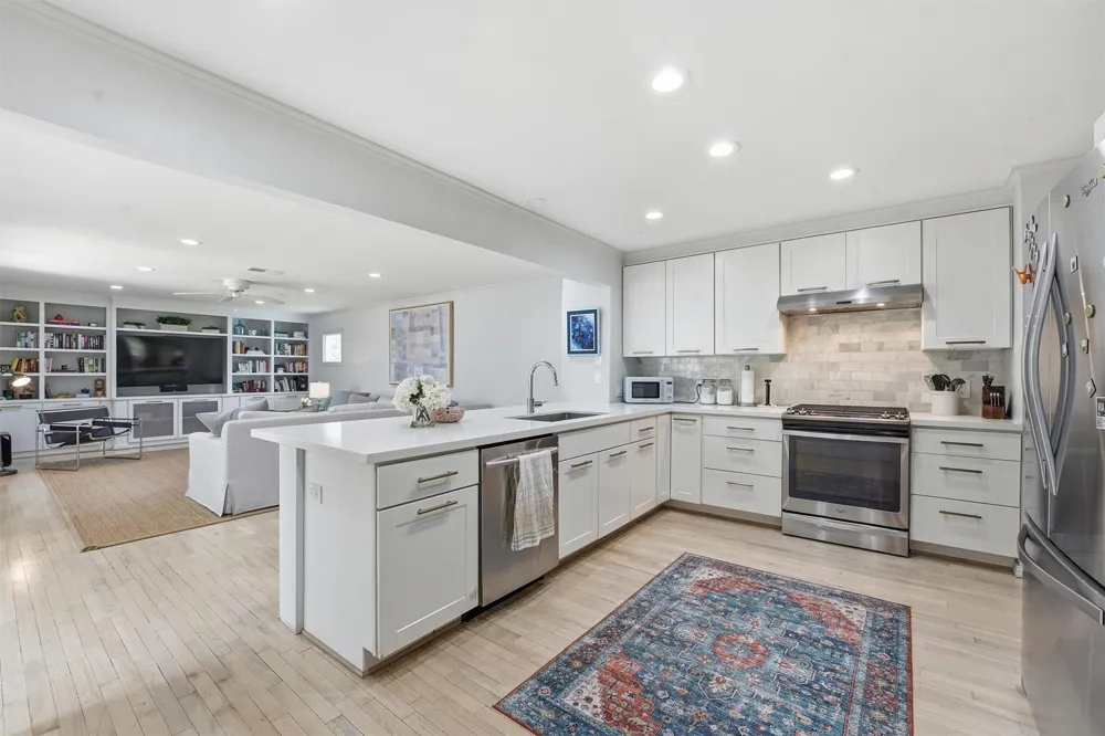 1006 Prince Street Houston, TX 77008
