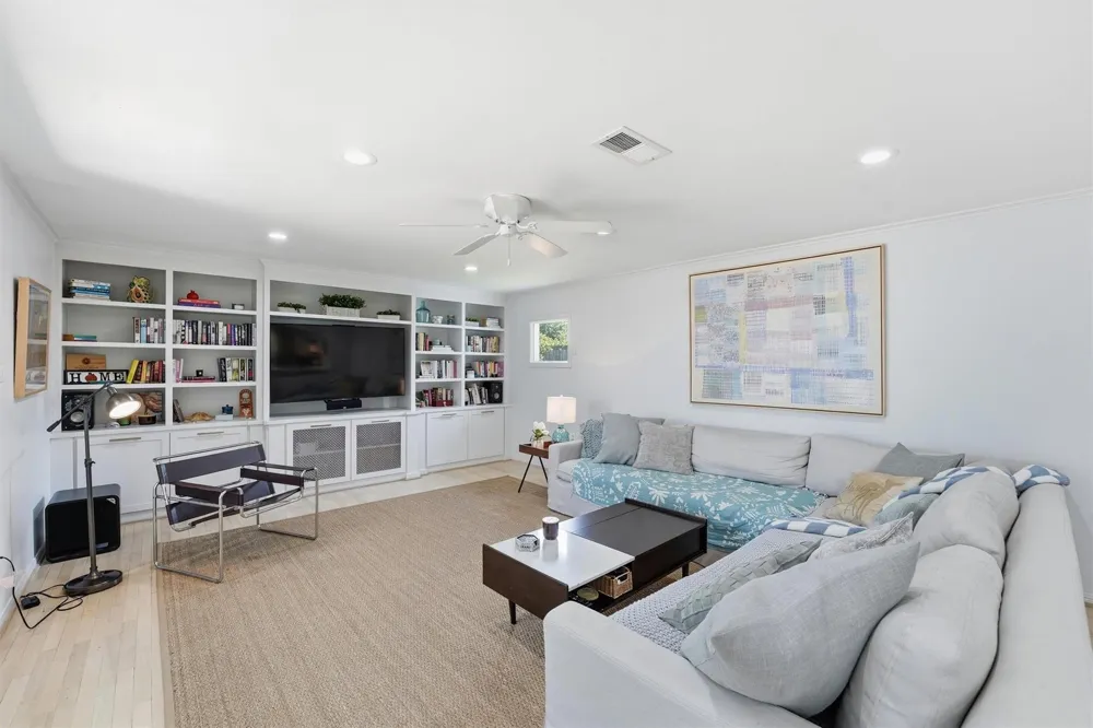 1006 Prince Street Houston, TX 77008